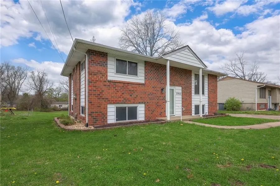 2903 NE 56th Terrace, Gladstone, MO 64119 - #3