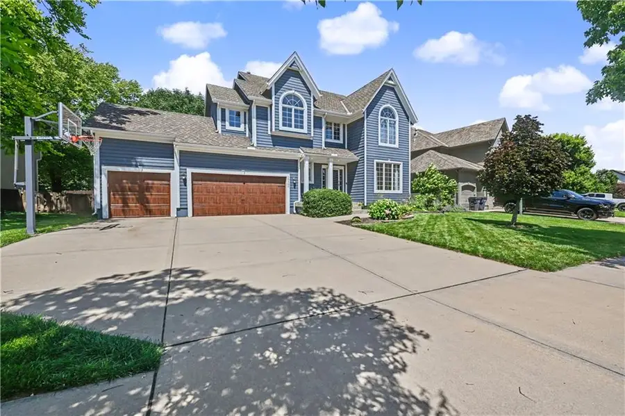 16140 S Brookfield Street, Olathe, KS 66062 - #3