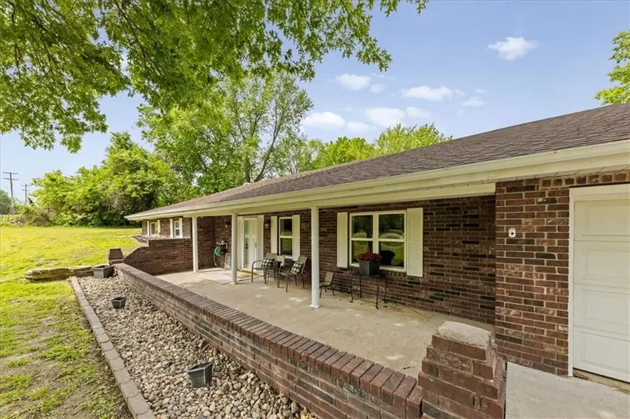 403 N Johnson Drive, Odessa, MO 64076 - #2