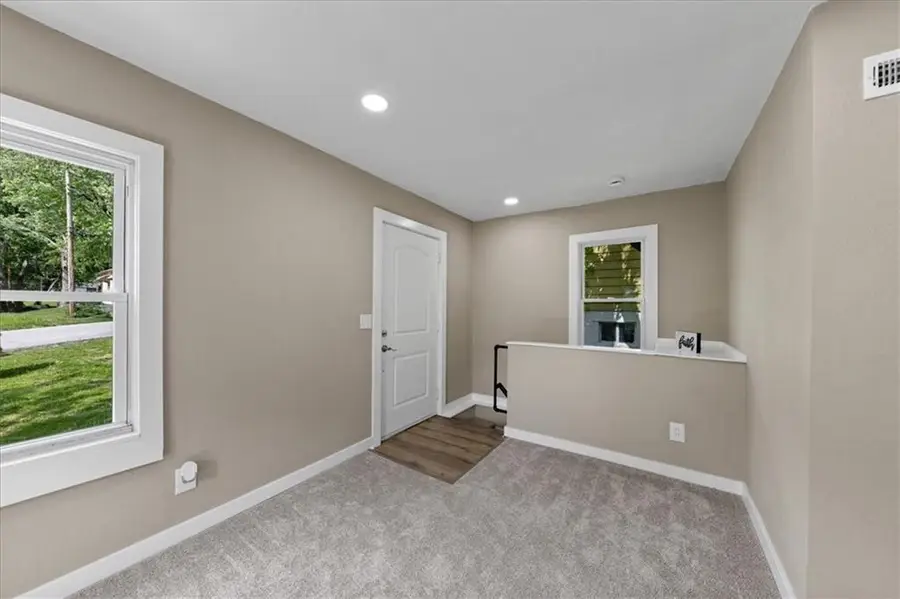 12107 Henry Street, Sugar Creek, MO 64054 - #3
