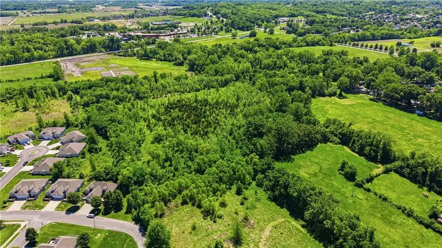 1300 S Van Maele Road, Independence, MO 64057 - #3