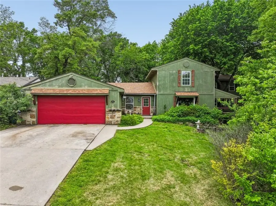 95 M Street, Lake Lotawana, MO 64086 - #2