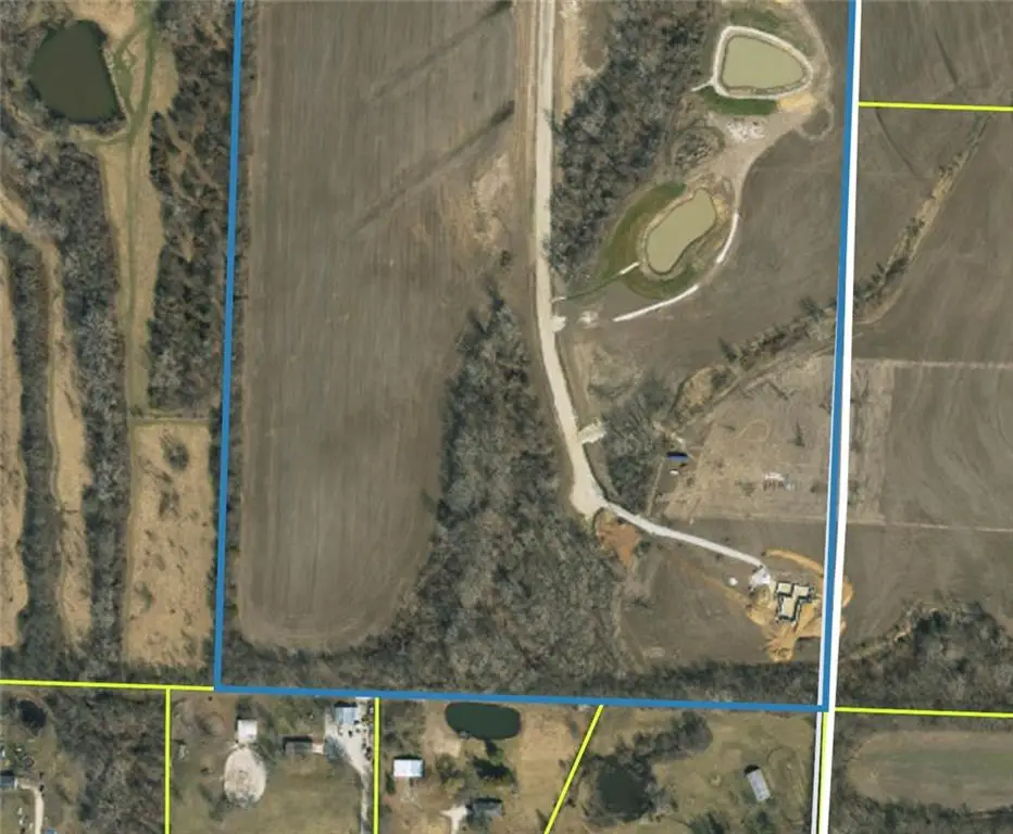 2A Meadow Lane, Raymore, MO 64083 - #1