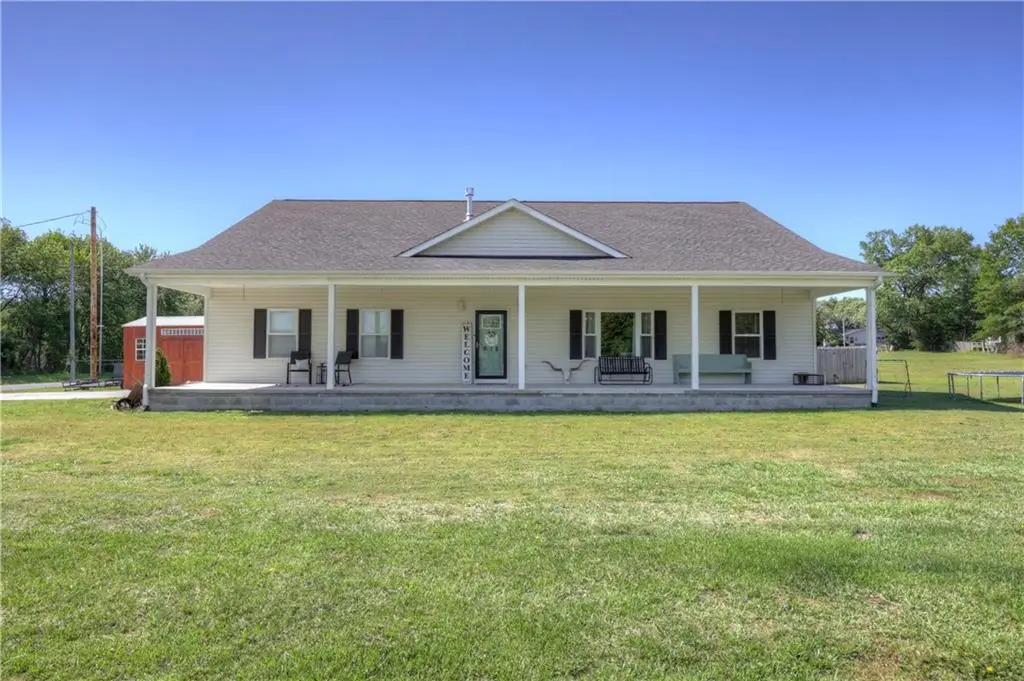 618 N Section Line Road, Scammon, KS 66773 - #1