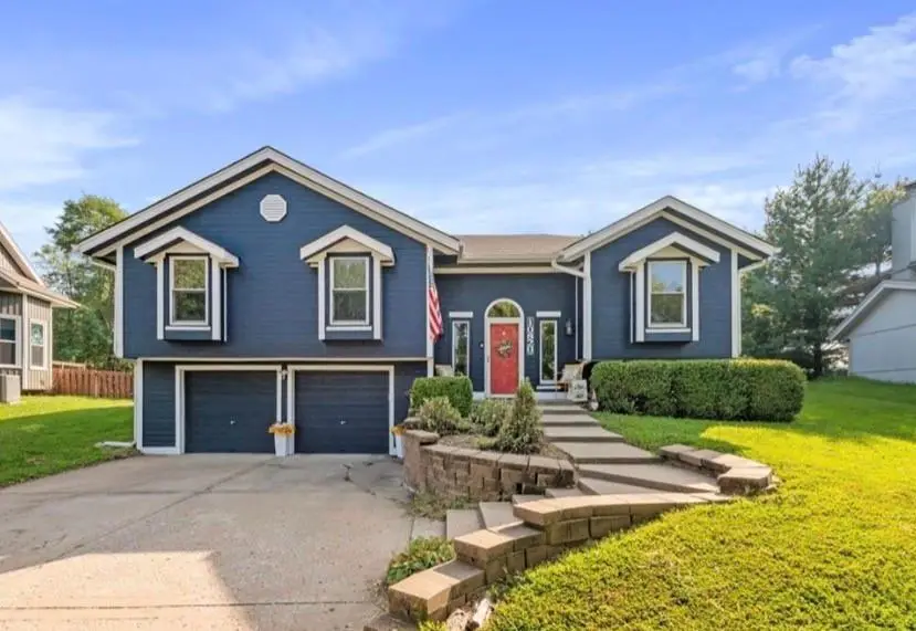 10820 N Kentucky Court, Kansas City, MO 64157 - #1