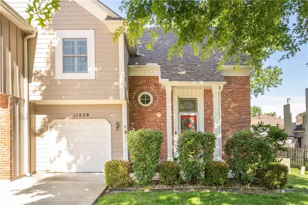 11539 Reeder Street, Overland Park, KS 66210