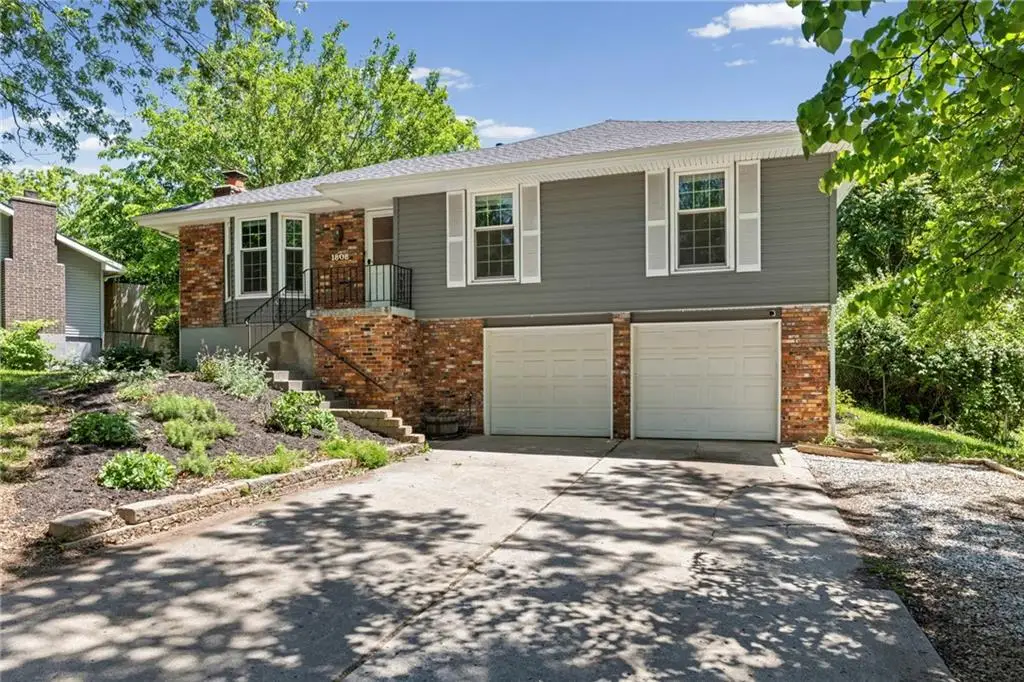 1808 SE Manor Place, Blue Springs, MO 64014 - #1