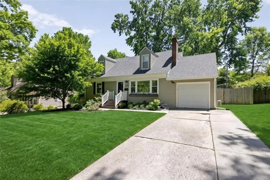 2507 W 79th Terrace, Prairie Village, KS 66208 - #1