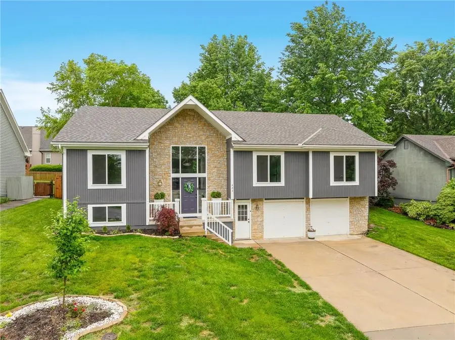 423 SW Windmill Lane, Lees Summit, MO 64082 - #2