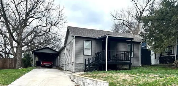 1831 E 81st Street, Kansas City, MO 64132
