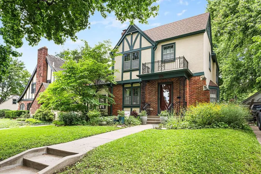 1012 Ashland Court, Saint Joseph, MO 64506 - #2
