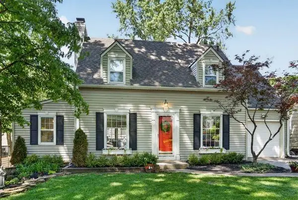 5500 Falmouth Road, Fairway, KS 66205