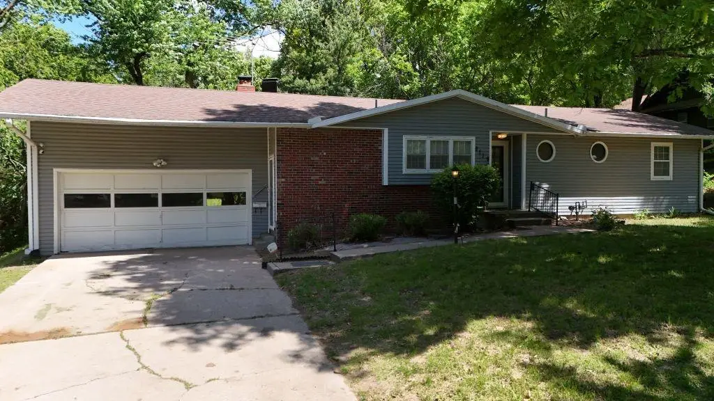 2119 Newport Road, Saint Joseph, MO 64505 - #1