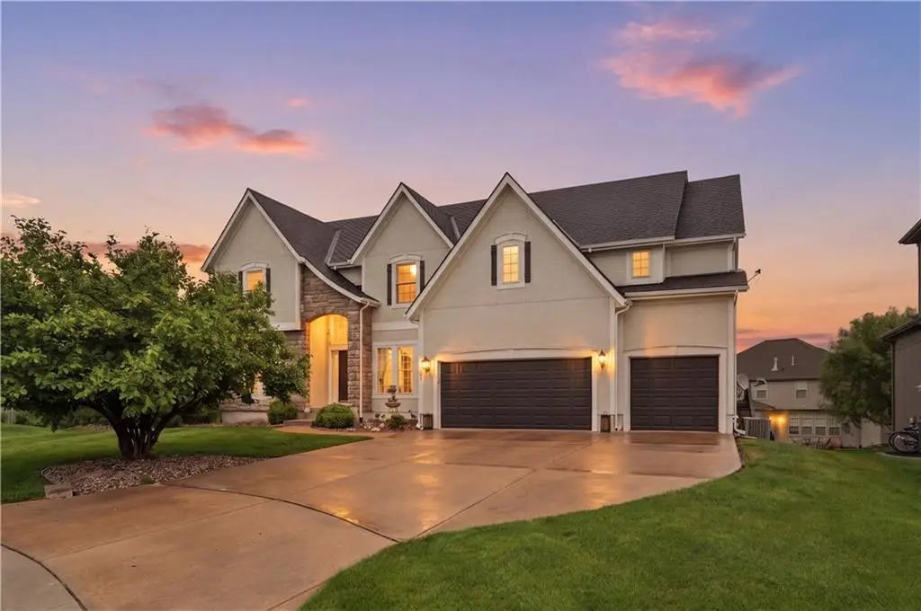 15505 Canterbury Street, Overland Park, KS 66224 - #1