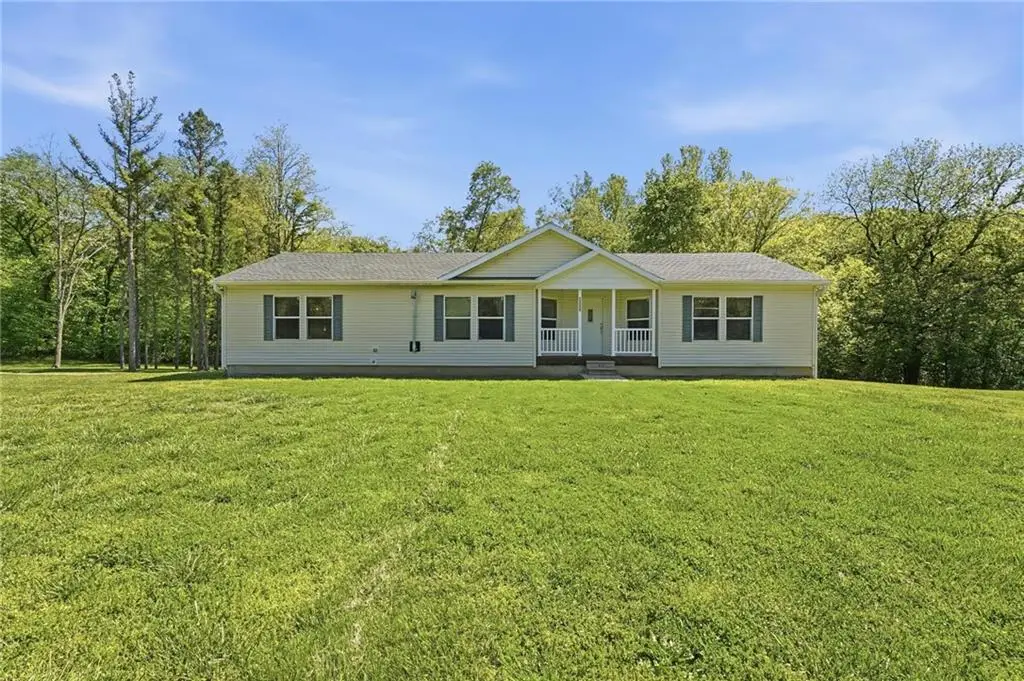 33555 Brown Road, Rushville, MO 64484 - #1