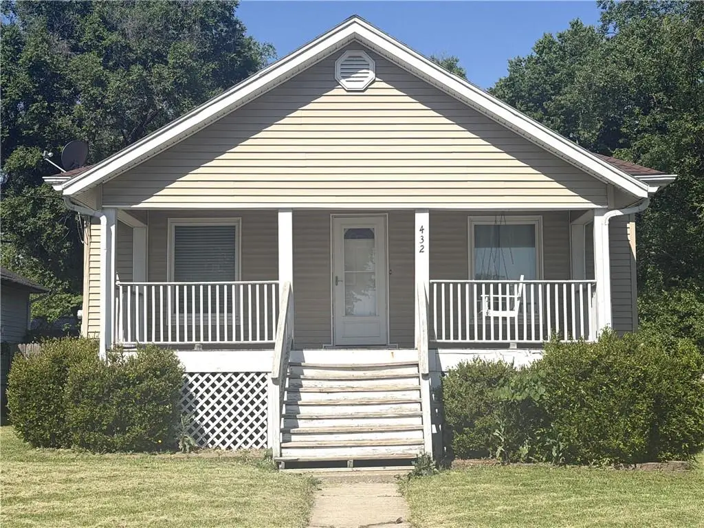 432 Woodrow Street, Chillicothe, MO 64601 - #1