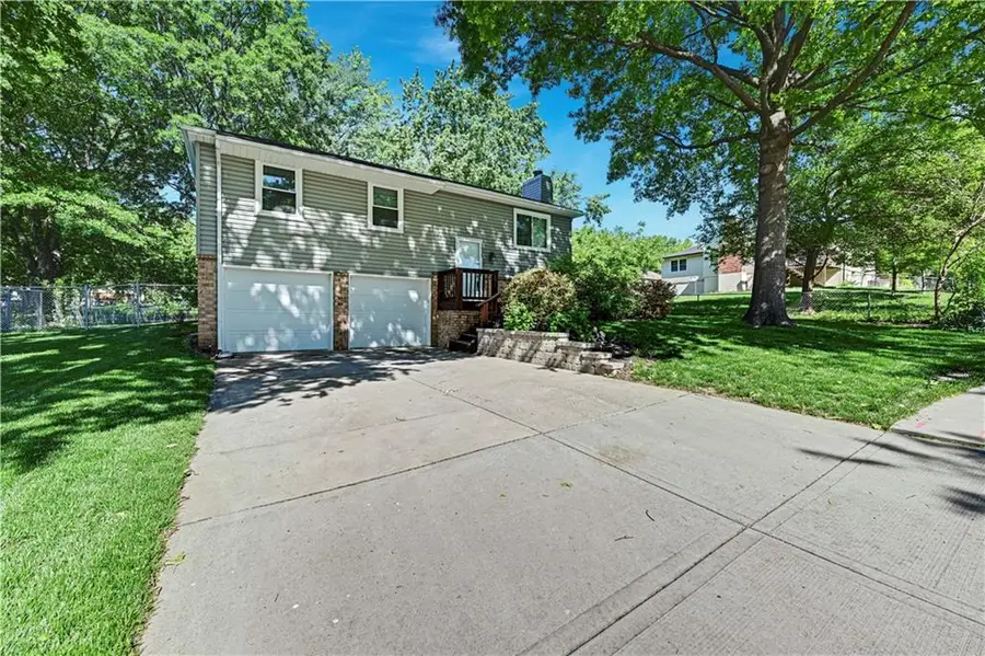 12908 S Brougham Drive, Olathe, KS 66062 - #2