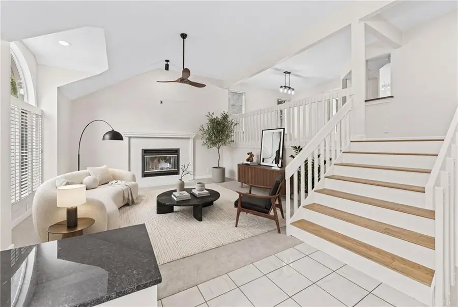 13206 S Foxridge Drive, Olathe, KS 66062 - #3