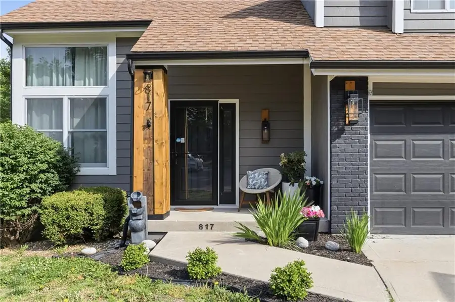 817 NW Golden Court, Blue Springs, MO 64015 - #3