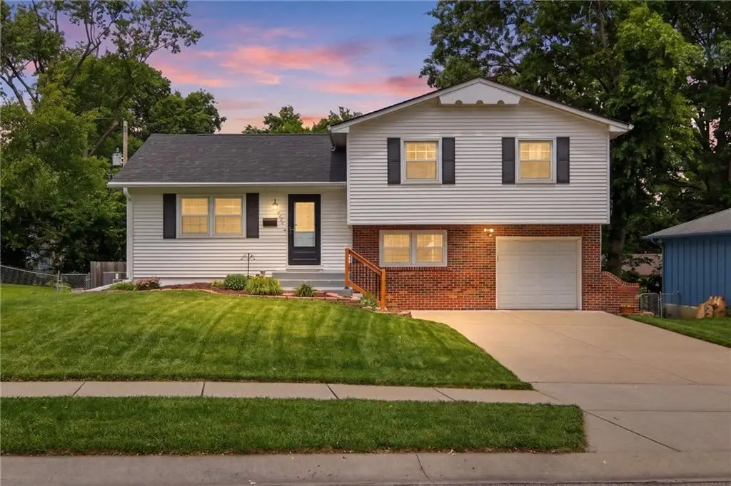 6400 W 73rd Terrace, Overland Park, KS 66204 - #1
