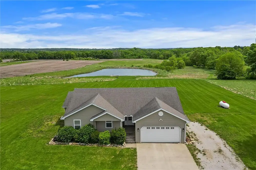 13451 N Garner Road, Richmond, MO 64085 - #1