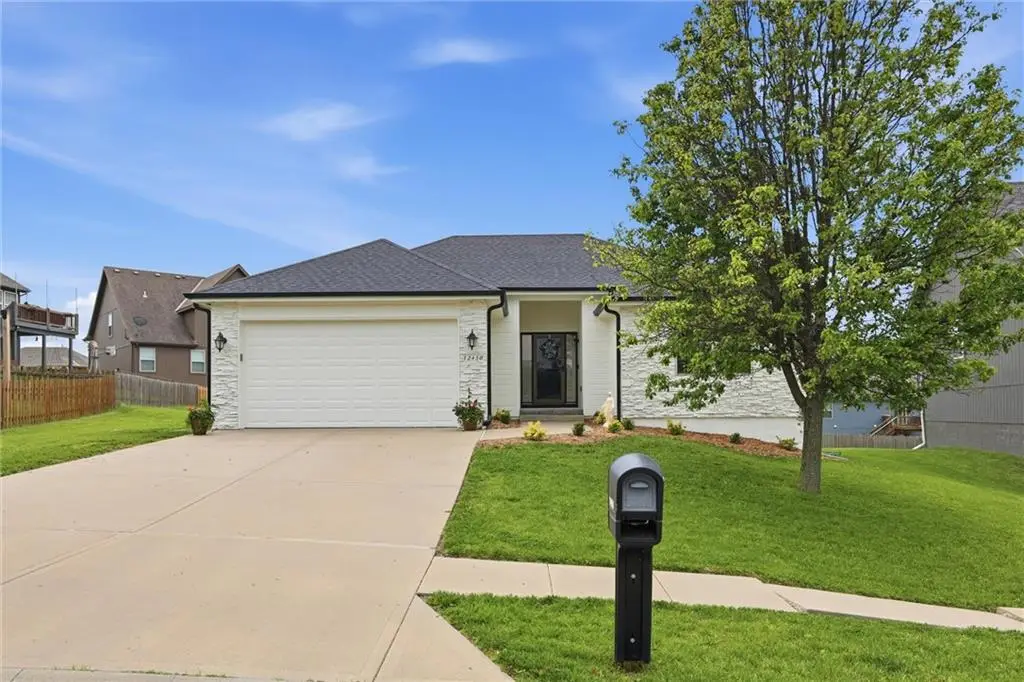 12450 NW Lauren Circle, Platte City, MO 64079 - #1