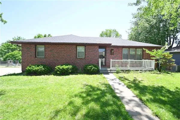 3110 Bristol Street, St Joseph, MO 64506