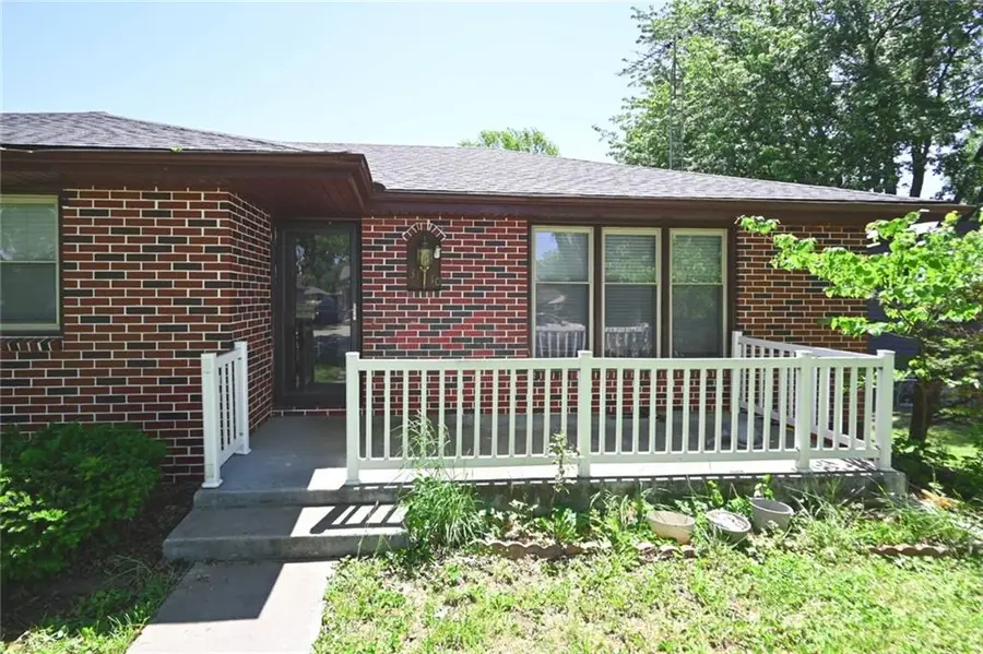 3110 Bristol Street, Saint Joseph, MO 64506 - #2