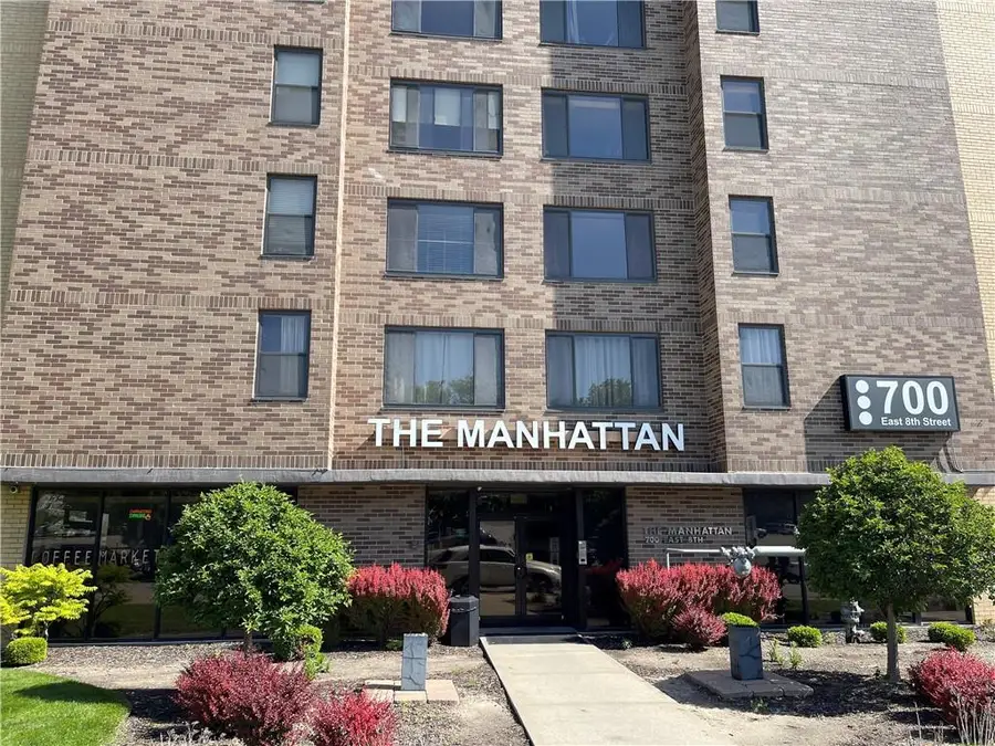 700 E 8th Street #9N, Kansas City, MO 64106 - #2