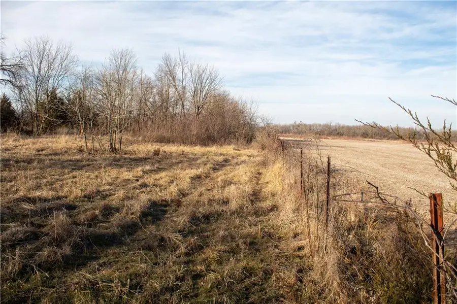 24700 Douglas Road, Chanute, KS 66720 - #3