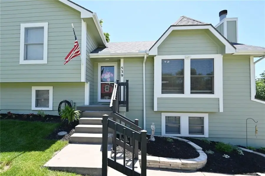 539 Lauren Street, Liberty, MO 64068 - #3