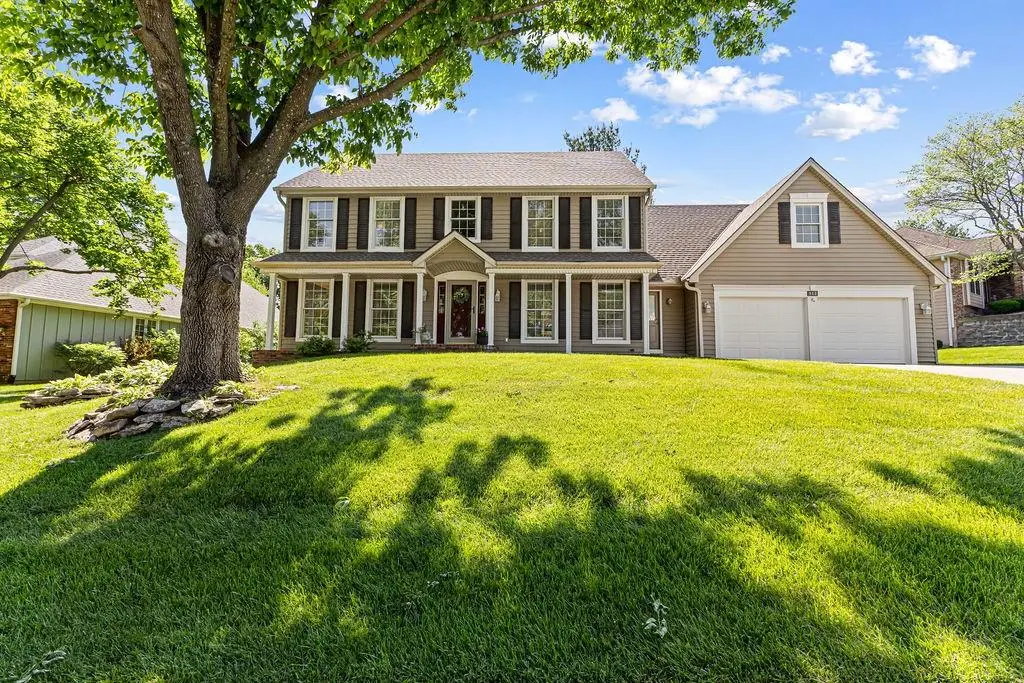 513 Pinewood Drive, Saint Joseph, MO 64506 - #1