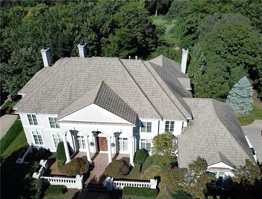 11724 Canterbury Street, Leawood, KS 66211 - #2