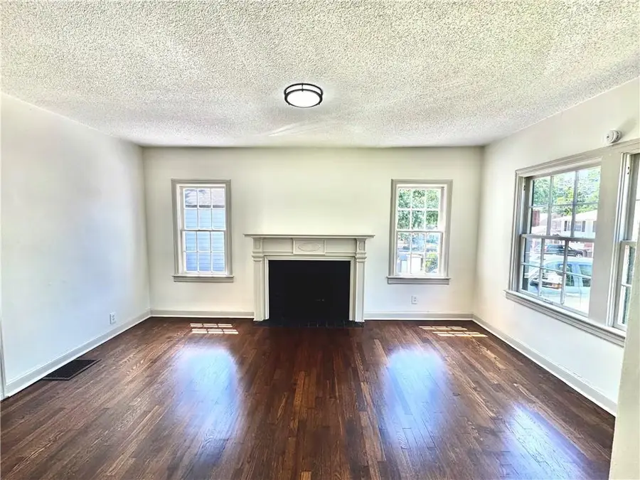 1905 S Maywood Avenue, Independence, MO 64052 - #3