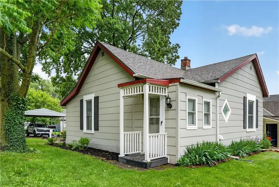 400 S Missouri Street, Liberty, MO 64068 - #2