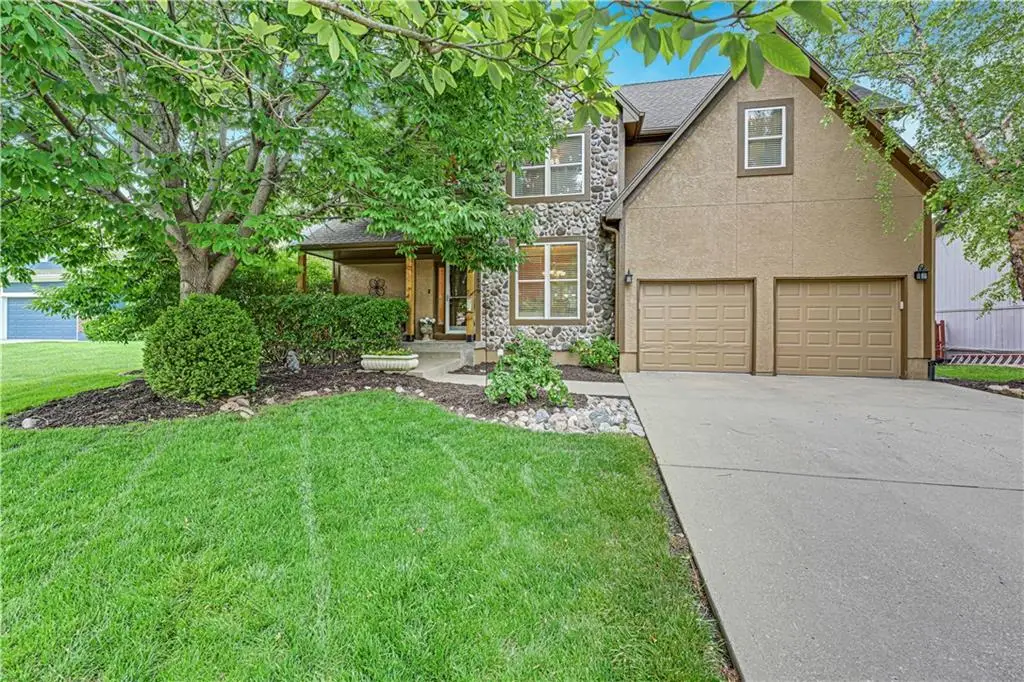 17519 W 157th Terrace, Olathe, KS 66062 - #1