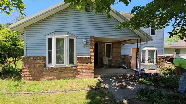 618 S Main Street, Grandby, MO 64844