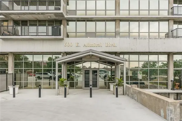 600 Admiral Boulevard #1802, Kansas City, MO 64106