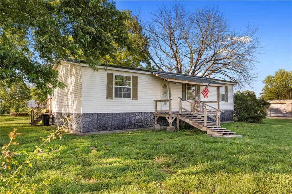 213 W Marvin Avenue, Walker, MO 64790 - #1