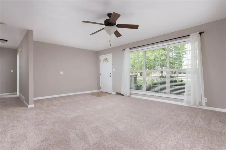 903 S Jefferson Street, Kearney, MO 64060 - #2