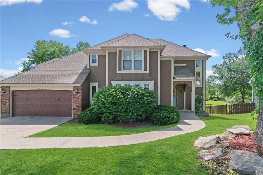 6724 N Quincy Circle, Kansas City, MO 64119 - #2