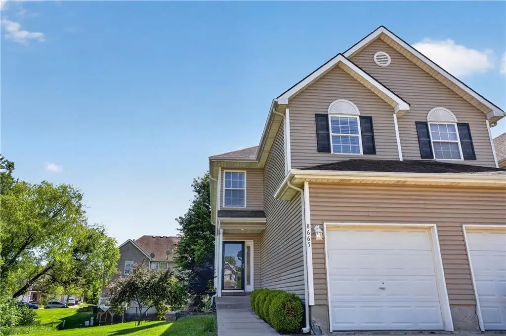 8665 NE 97th Terrace, Kansas City, MO 64157 - #1