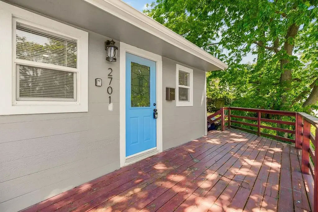 2701 Oakley Avenue, Kansas City, MO 64128 - #1