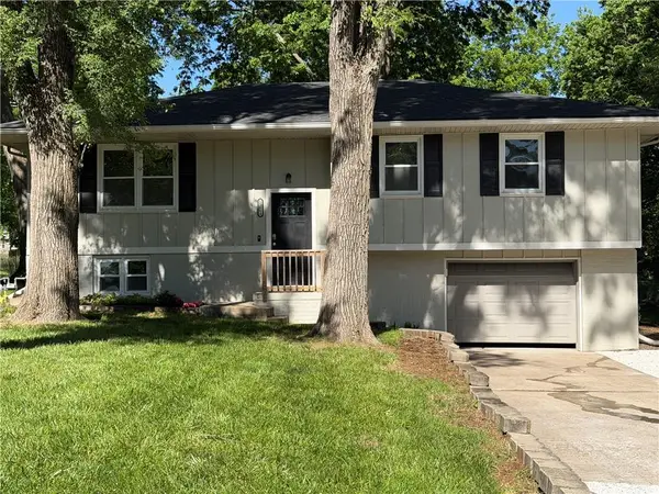 15604 Allen Avenue, Belton, MO 64012