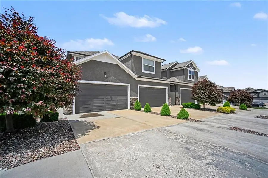 12362 S Sagebrush Drive, Olathe, KS 66061 - #3