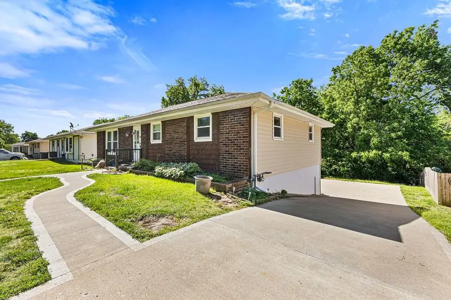 4510 Zebra Lane, Saint Joseph, MO 64506 - #3