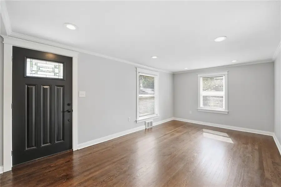 7744 Grand Avenue, Kansas City, MO 64114 - #3