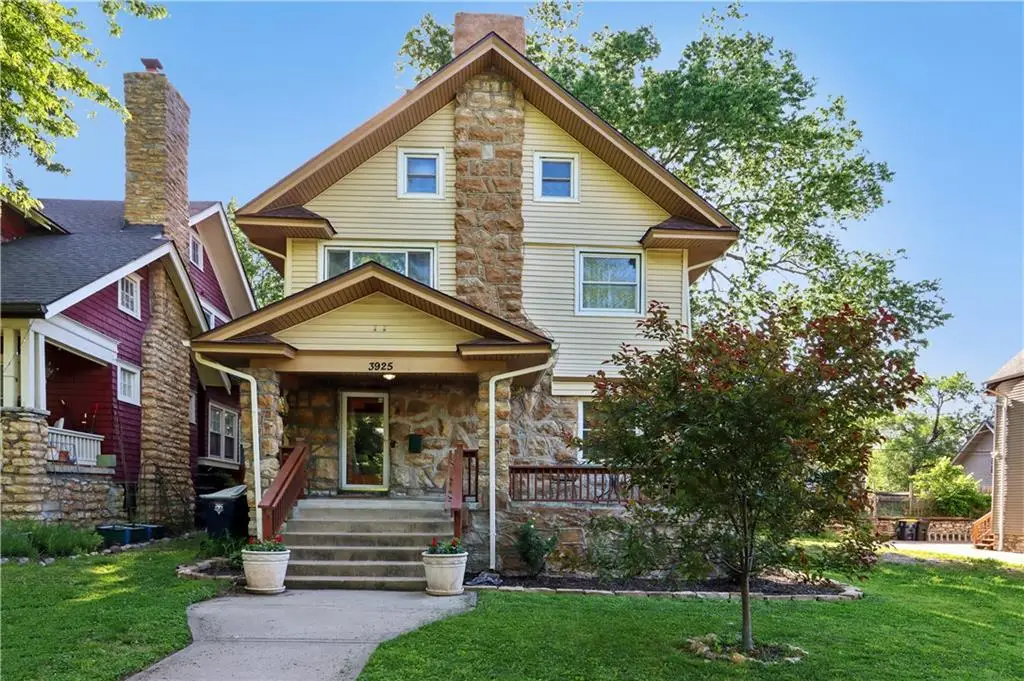 3925 Manheim Road, Kansas City, MO 64110 - #1