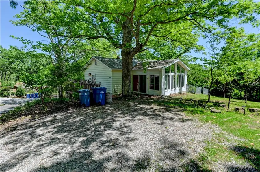 5363 NW Wagon Trail, Houston Lake, MO 64151 - #2