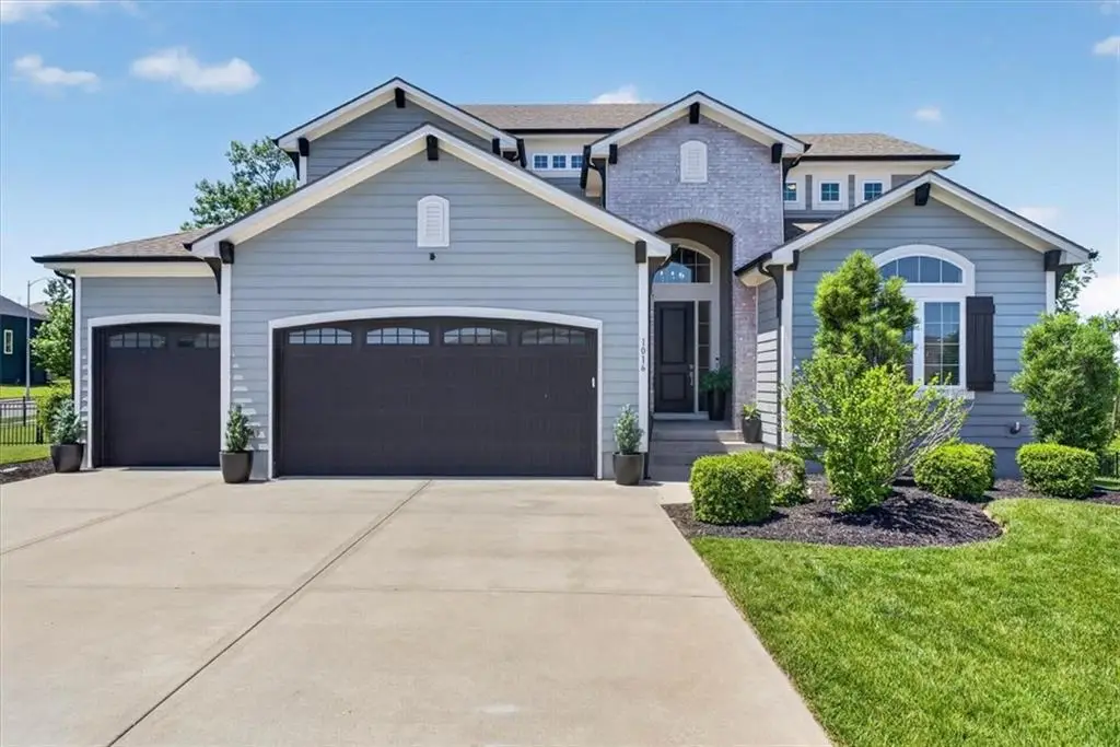 1016 Bridgeshire Drive, Raymore, MO 64083 - #1